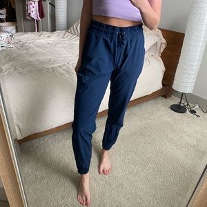 BLUE LOUNGEPANTS/SWEATPANTS